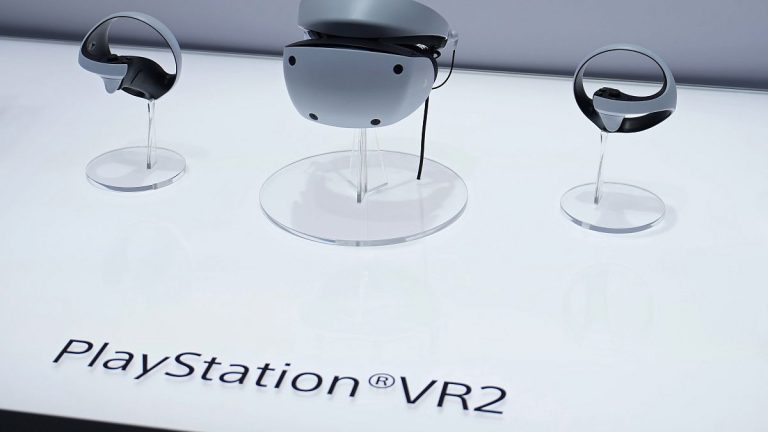 İtalyan general yazdığı kitaptaki homofobik ve ırkçı ifadelerin ardından kovuldu