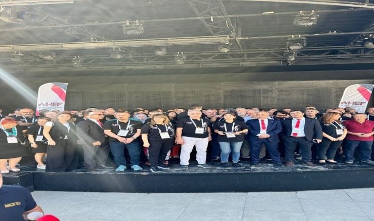 Aile hekimlerinden ‘aksiyonist’ karar: ‘Sağlık Bakanı bizi dinlemezse biz de dinlemeyiz’ – Son Dakika Sağlık Haberleri