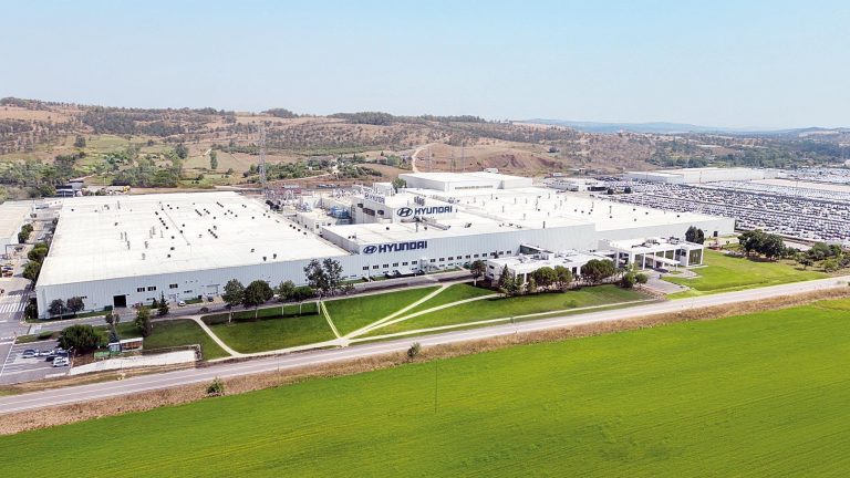 Güney Kore Hyundai, Türkiye’deki fabrikasında 2026’dan beri elektrikli modeller üretecek … Izmit’teki elektrikli otomobil yatırımları