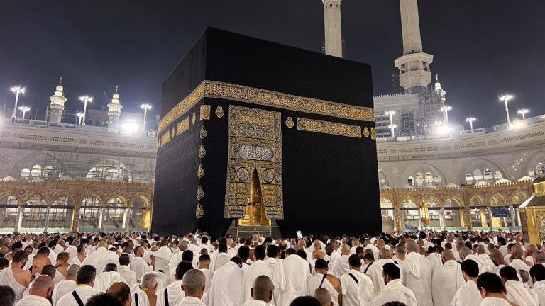 Mekke ve Medine’de 2 Sacri Mescidi 122 milyon Müslümanı ziyaret etti