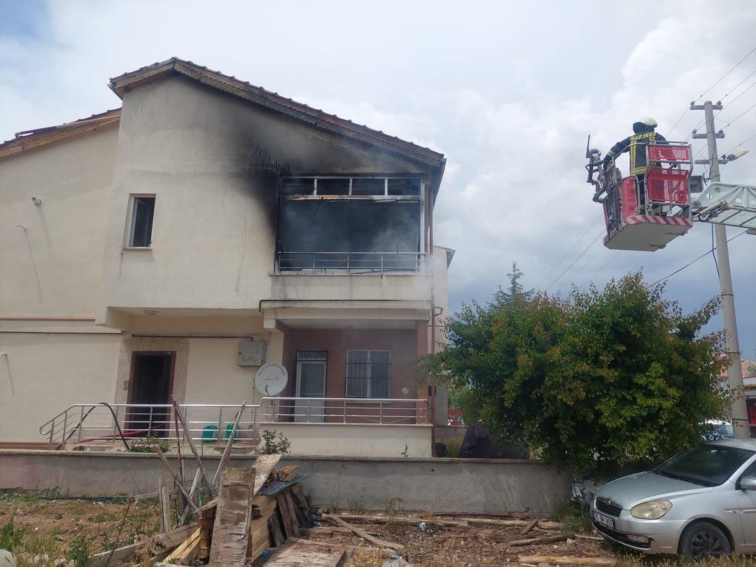 TARTIŞMA
