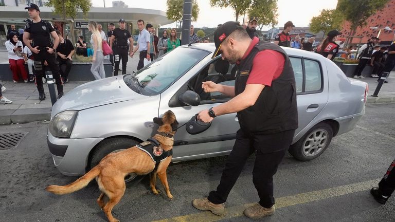 Huzur İstanbul uygulamasında 677 şüpheli yakalandı