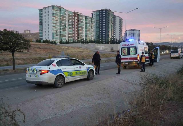 Otomobilin çarptığı yaya 4 kişi öldü