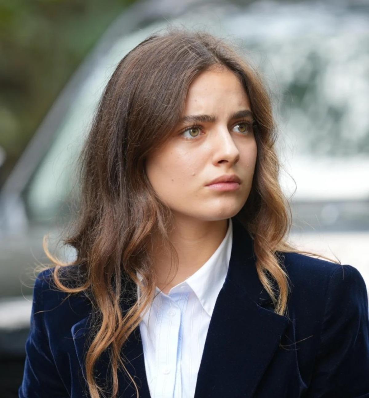 AVA YAMAN